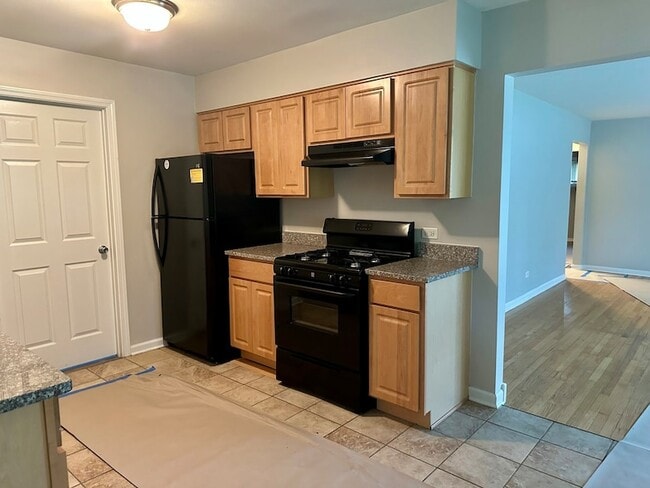 Building Photo - 2652 Woodworth Pl