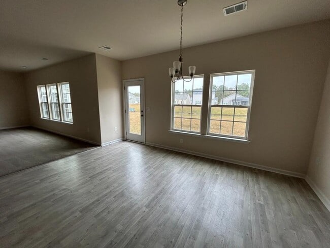 Building Photo - 283 Hampton Park Cir