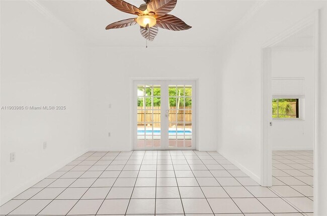 Building Photo - 13774 SW 124th Avenue Rd