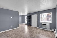 Building Photo - Spacious 1–3 Bedroom Apartments in South Louisville | Cedar Chase