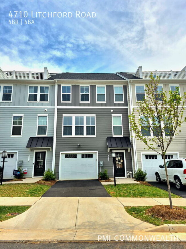 Primary Photo - 4 Bed / 3.5 Bath Single Family Townhouse (...