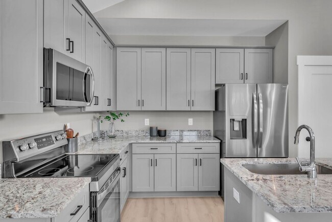 Building Photo - 307 Kate St