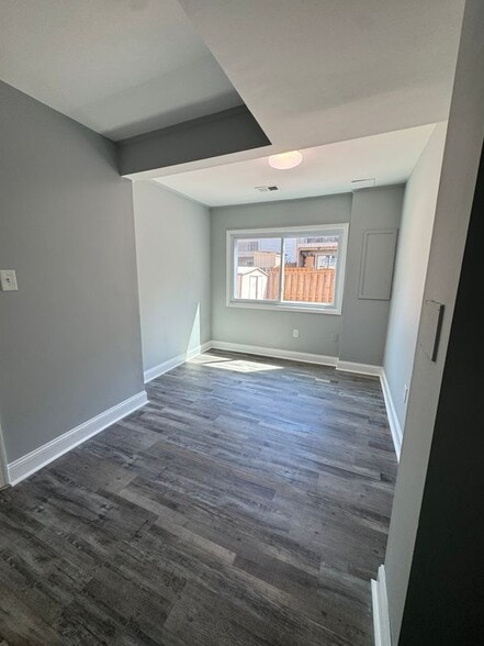 Building Photo - 13386 Hungerford Pl