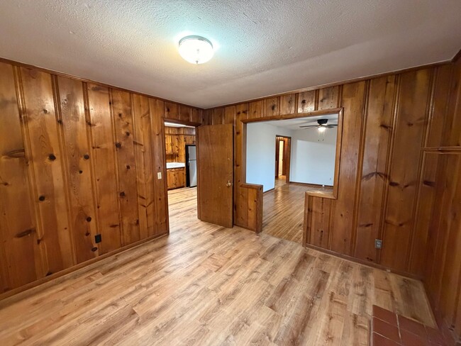 Building Photo - Charming 3 Bed 1 Bath Home in Woodbury