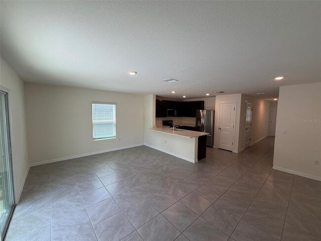 Building Photo - 6609 SW 81st Lp