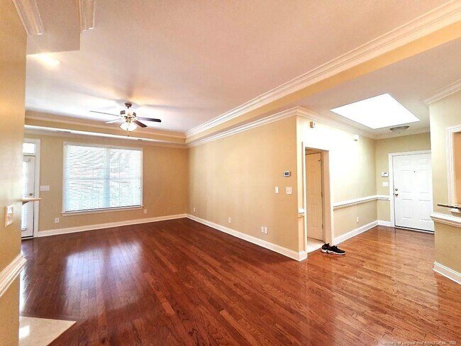 Building Photo - 2671 Lockwood Rd