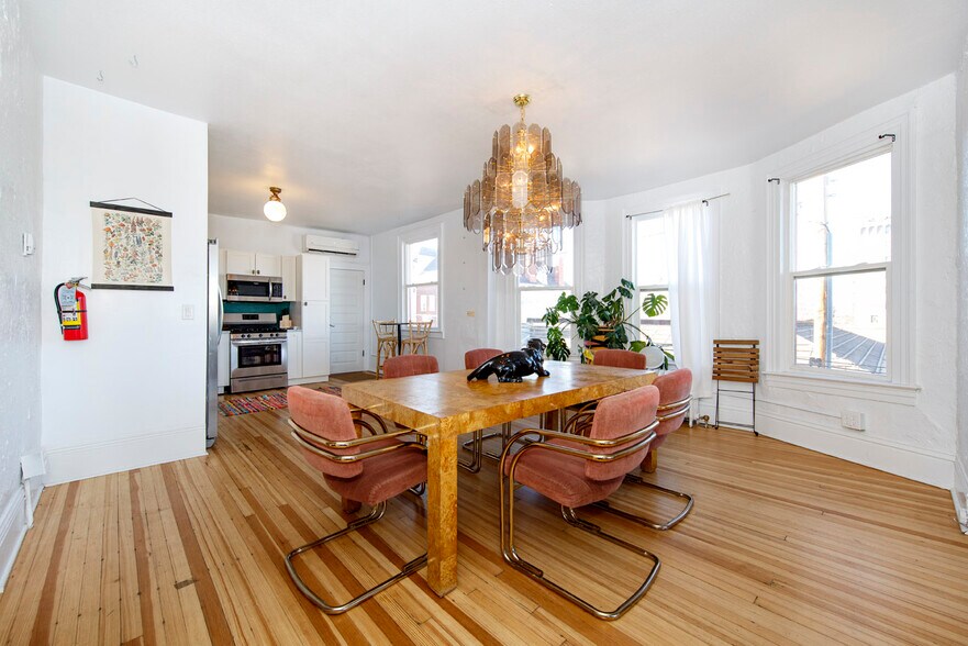 Dining Room - 2220 E Colfax Ave