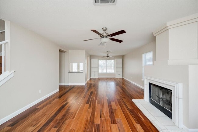 Building Photo - 11412 Kingsgate Dr