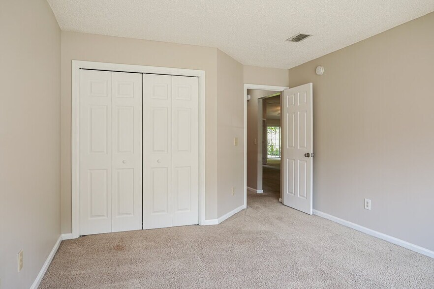 Building Photo - 1430 Starboard Ct