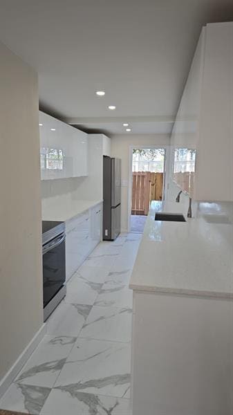 Building Photo - 2421 N 40th Ave