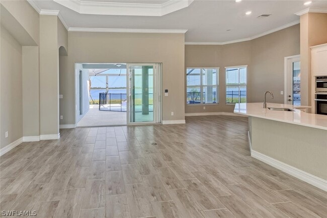 Building Photo - 15050 Blue Bay Cir