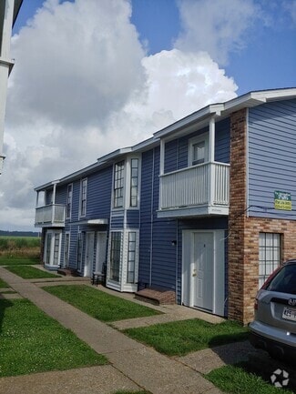 Building Photo - 118 Oak Ridge Ave