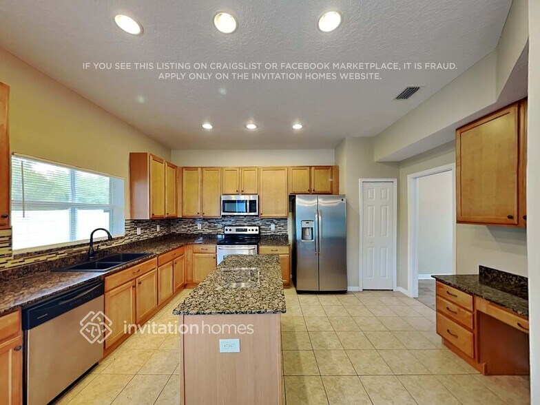 Building Photo - 11402 Callaway Pond Dr
