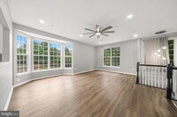 Building Photo - 154 Fieldstone Ct