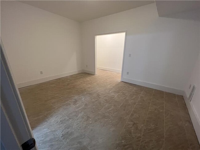Building Photo - 76 Rockmart Dr NW