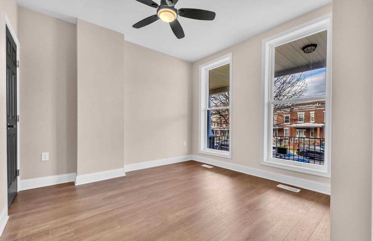 Building Photo - 2045 E 31st St