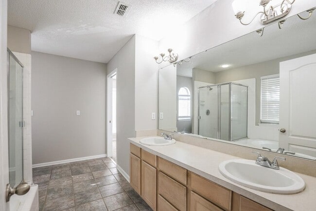 Building Photo - 5079 Mint Hill Ct