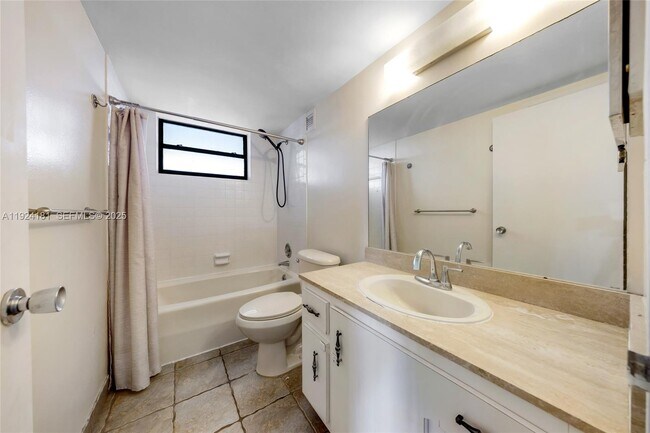 Building Photo - 500 Three Islands Boulevard