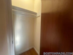 Building Photo - 2018 Commonwealth Ave