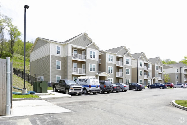 Building Photo - Burkett Place