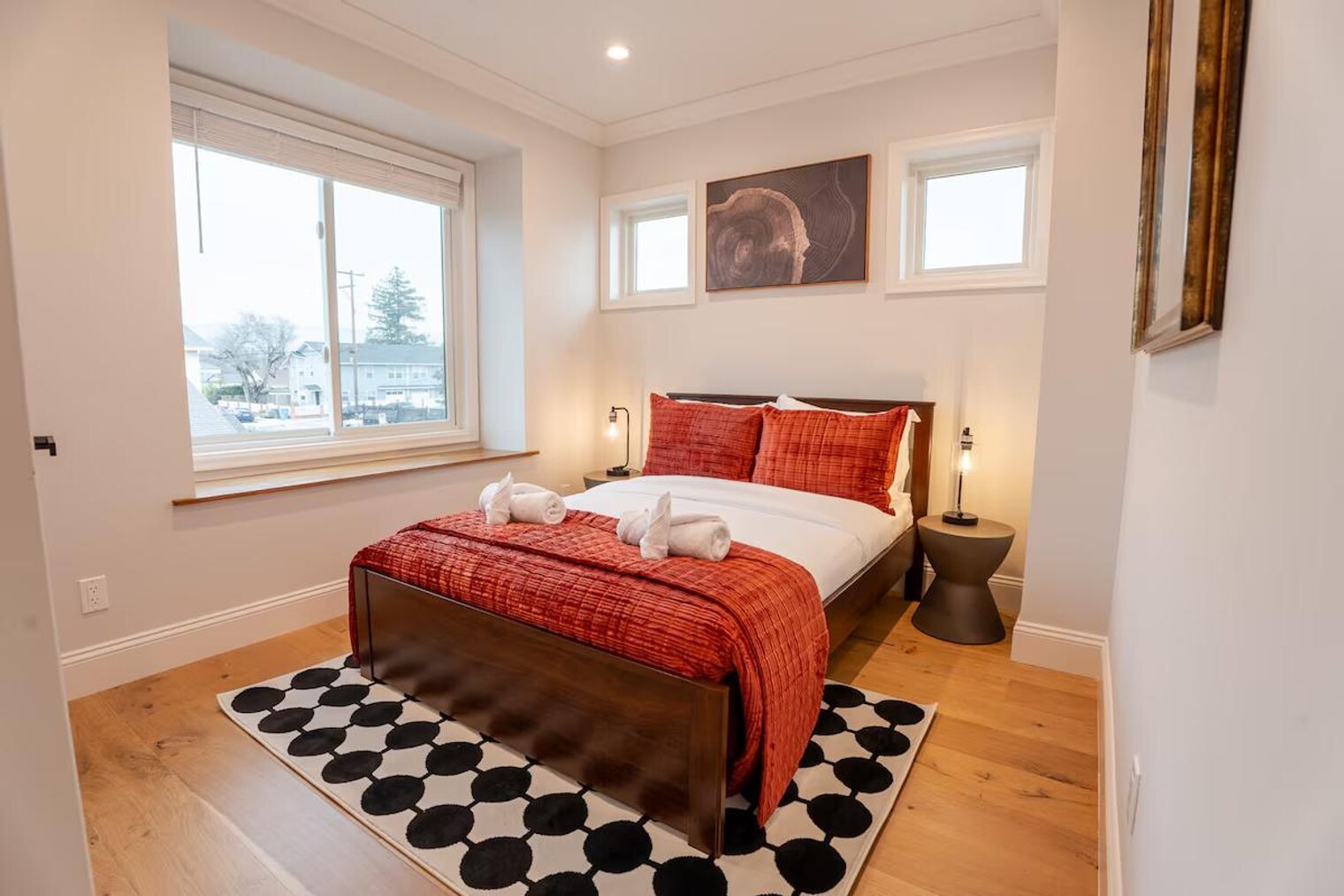 Building Photo - 2732 Fair Oaks Ave