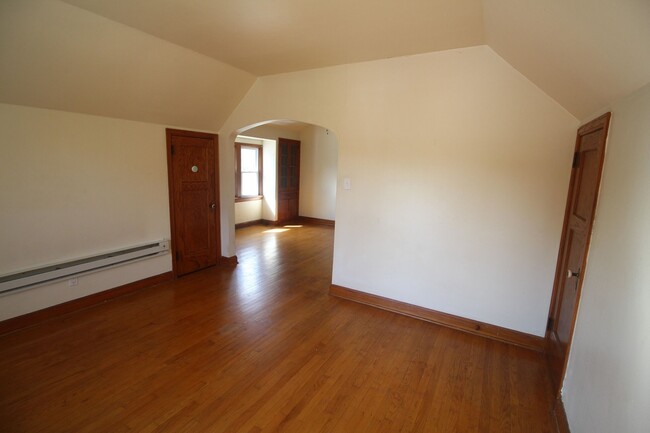 Primary Photo - COMING SOON! Bright & Spacious 1-Bedroom U...