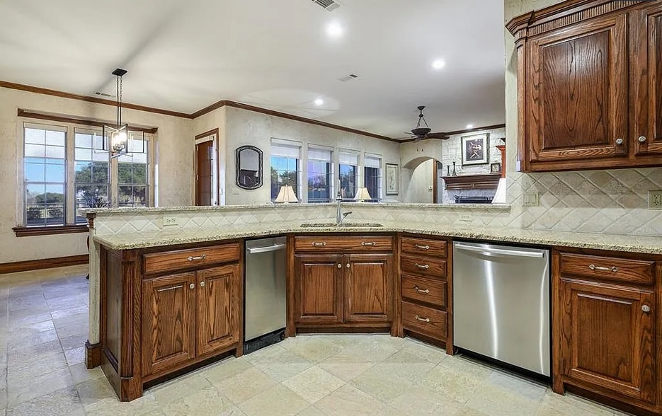 Building Photo - 15557 County Road 4052