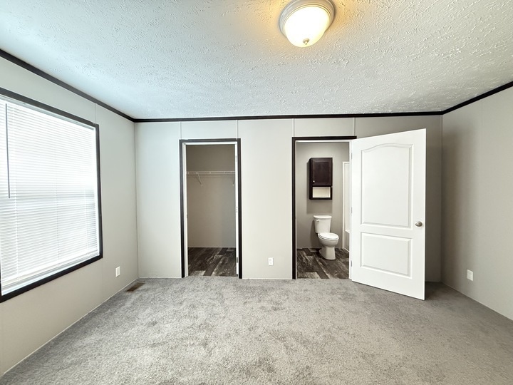 Building Photo - 10610 State Rte 762