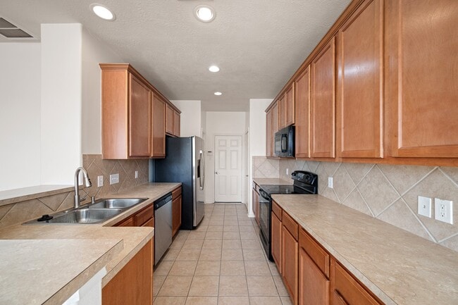 Building Photo - 11938 Ramla Place Trail