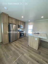 Building Photo - 1016 Harshman St