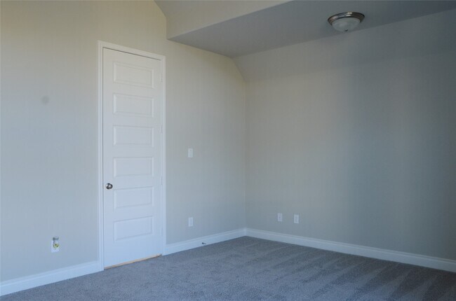 Building Photo - 10511 Forfar Ln