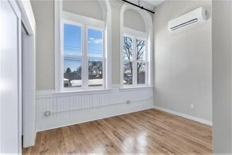 Building Photo - 72 Kendrick Ave