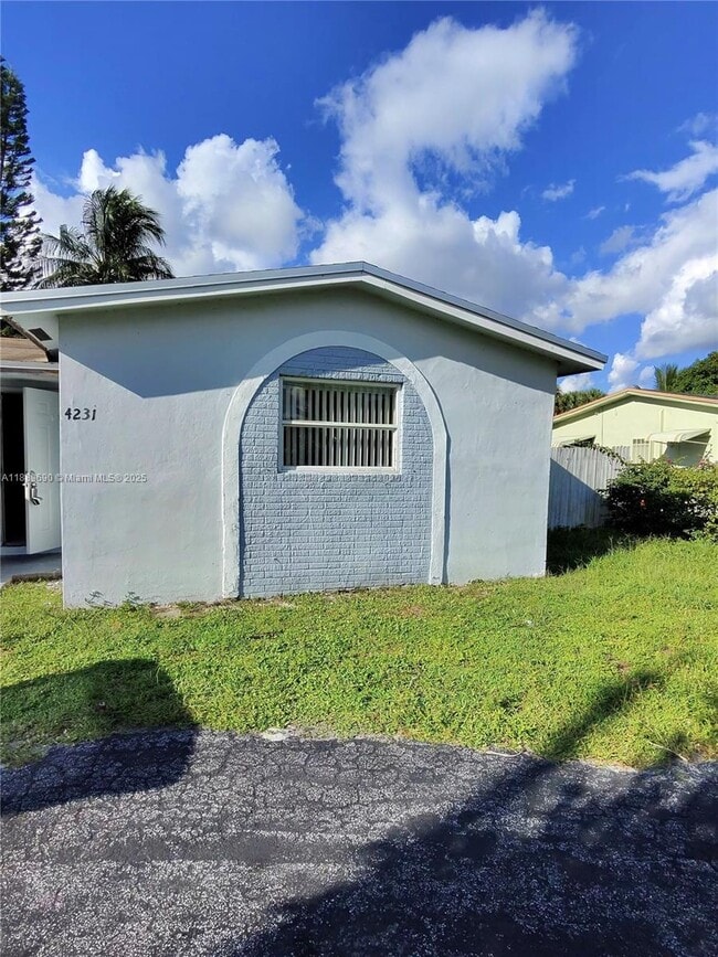 Building Photo - 4231 NW 27th St