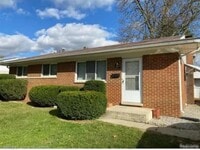 Building Photo - 467 S Marie St