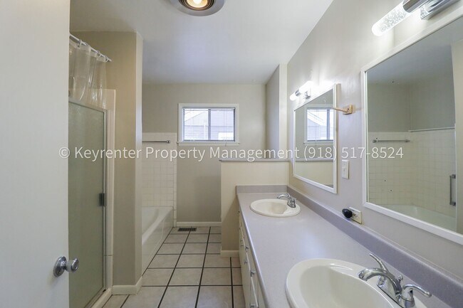 Building Photo - LOCATION LOCATION LOCATION!! Brookside Gem Available Immediately!