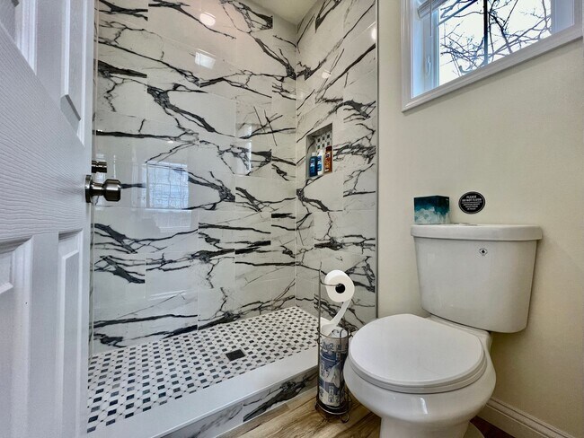 Building Photo - Beautiful NEW Ranch Home with a large deck & games