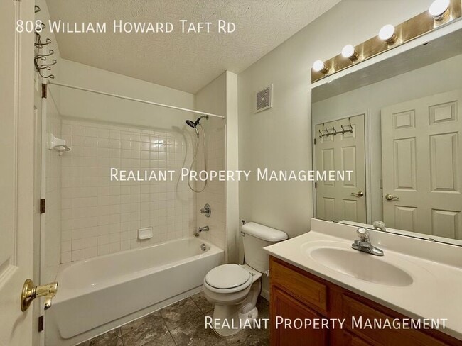 Building Photo - 808 William Howard Taft Rd