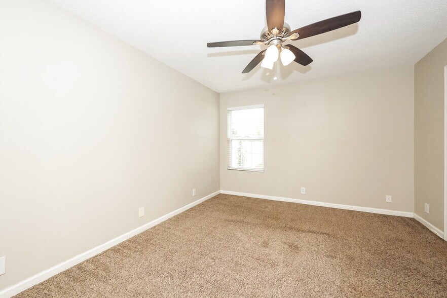 Building Photo - 5066 Cornelius Dr