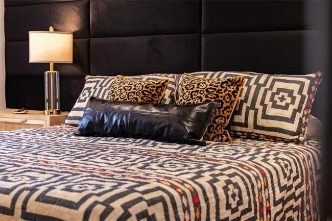 Building Photo - 4611 S 47th St