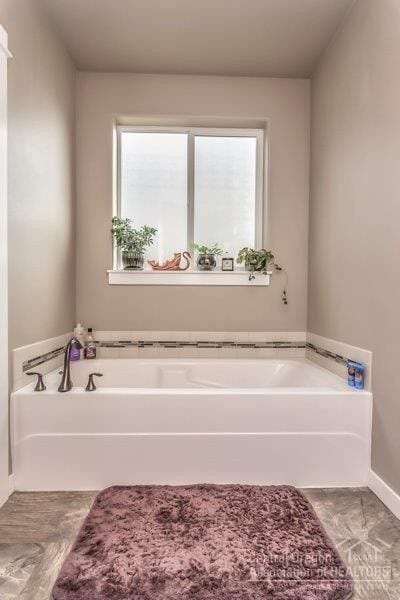 Building Photo - 4368 SW Umatilla Ave