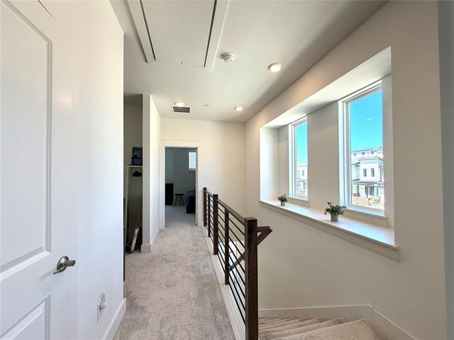 Building Photo - 760 Cavitt Ct