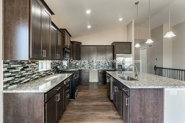 Building Photo - 7625 Alpine Daisy Dr