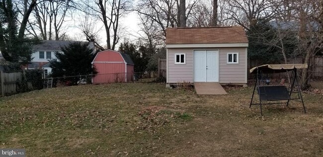 Building Photo - 1709 Forest Glen Rd