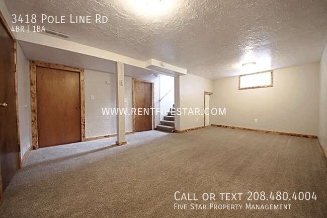 Building Photo - 3418 Pole Line Rd