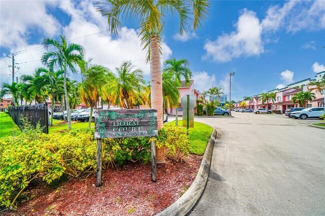 Building Photo - 8021 Lake Dr