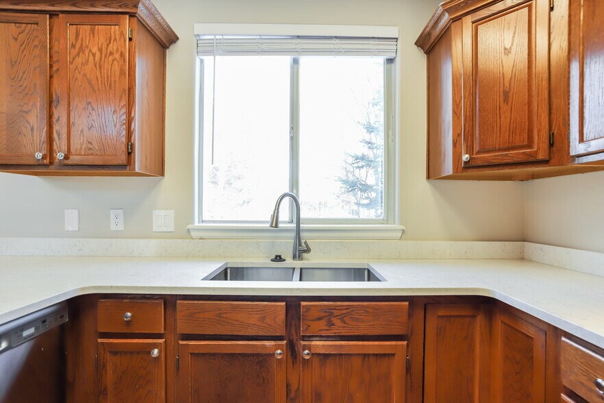 Building Photo - 12642 S Silver Creek Ct