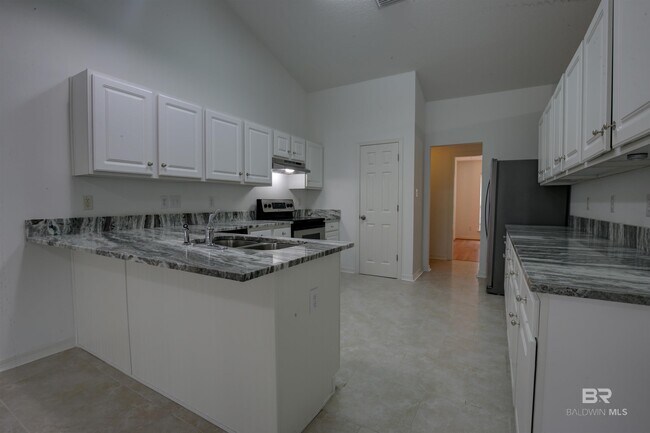 Building Photo - 139 Destrehan Rd