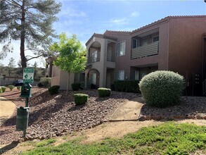 Building Photo - 7730 Secret Shore Dr