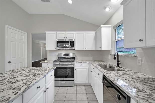 Building Photo - 38 Tivoli Garden Ct