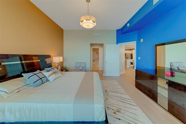 Building Photo - 17735 Gulf Blvd